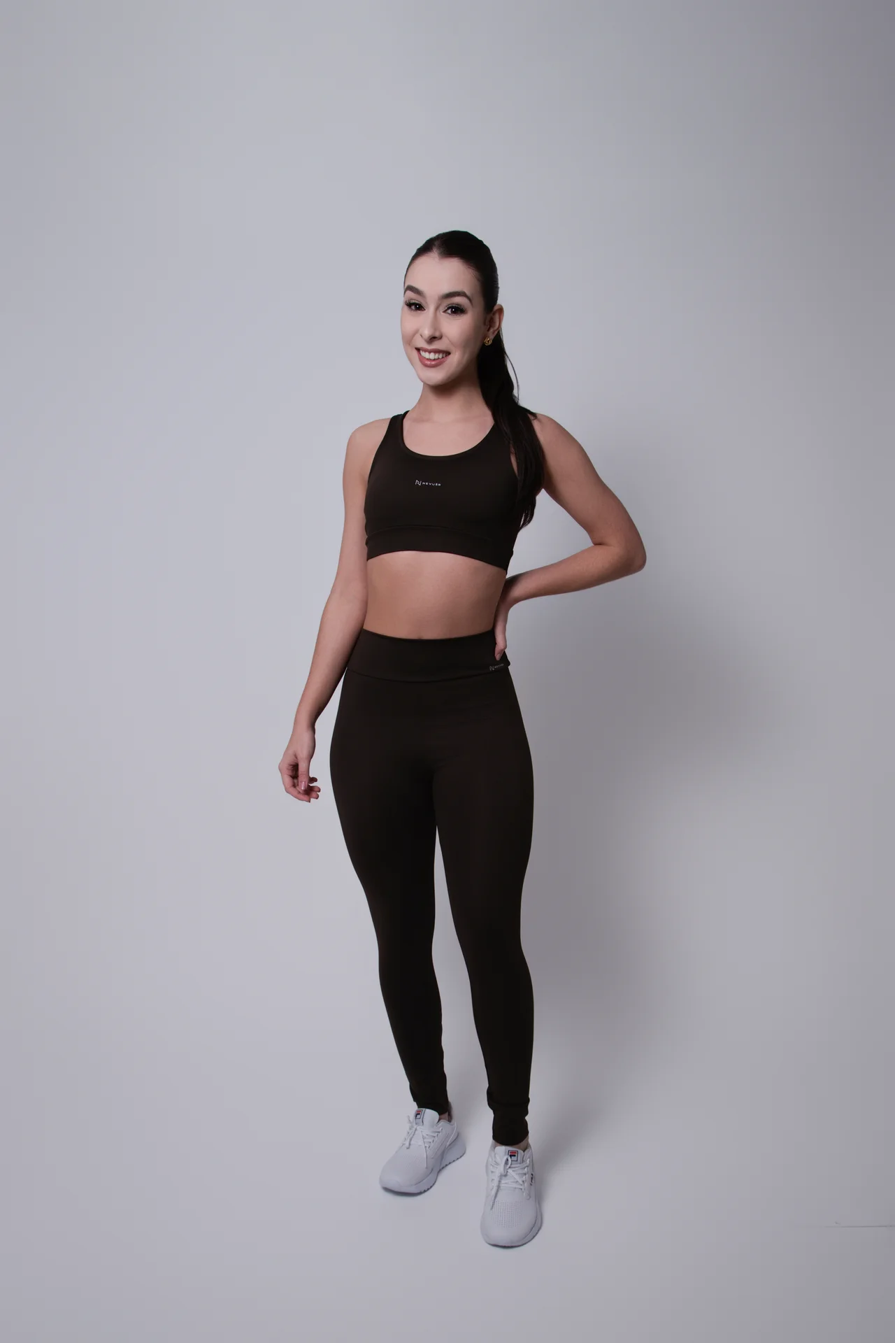 Conjunto Sculpt NEVUÉR — Marrom Café · frente