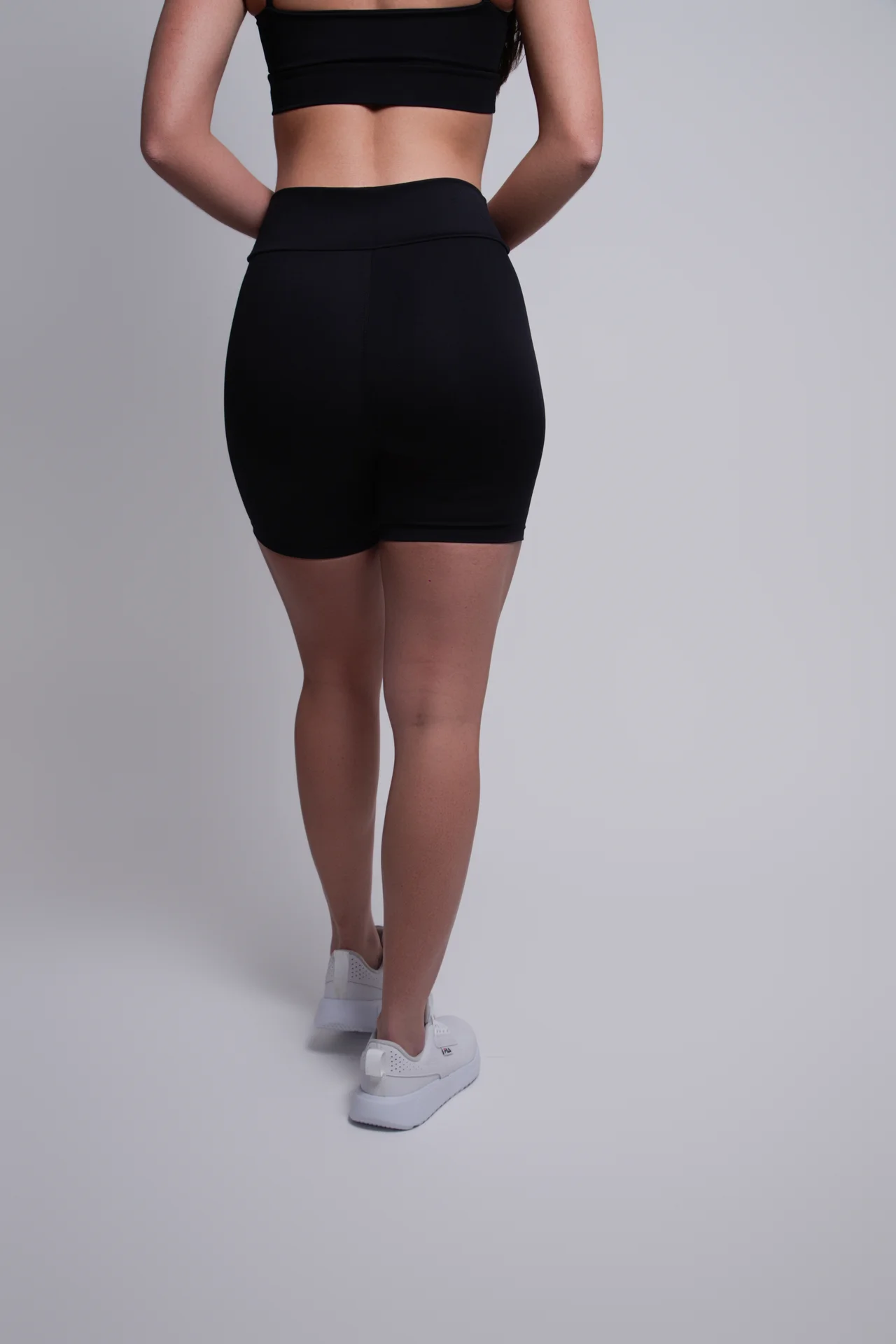 Conjunto Sculpt NEVUÉR — Preto · costas